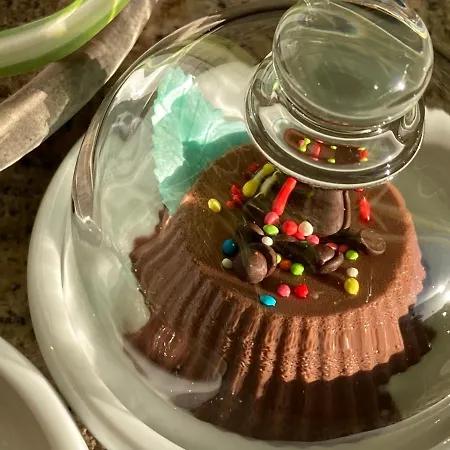 Franci Bed & Breakfast 3*